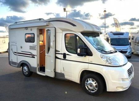 camping car ADRIA COMPACT SP modele 2011